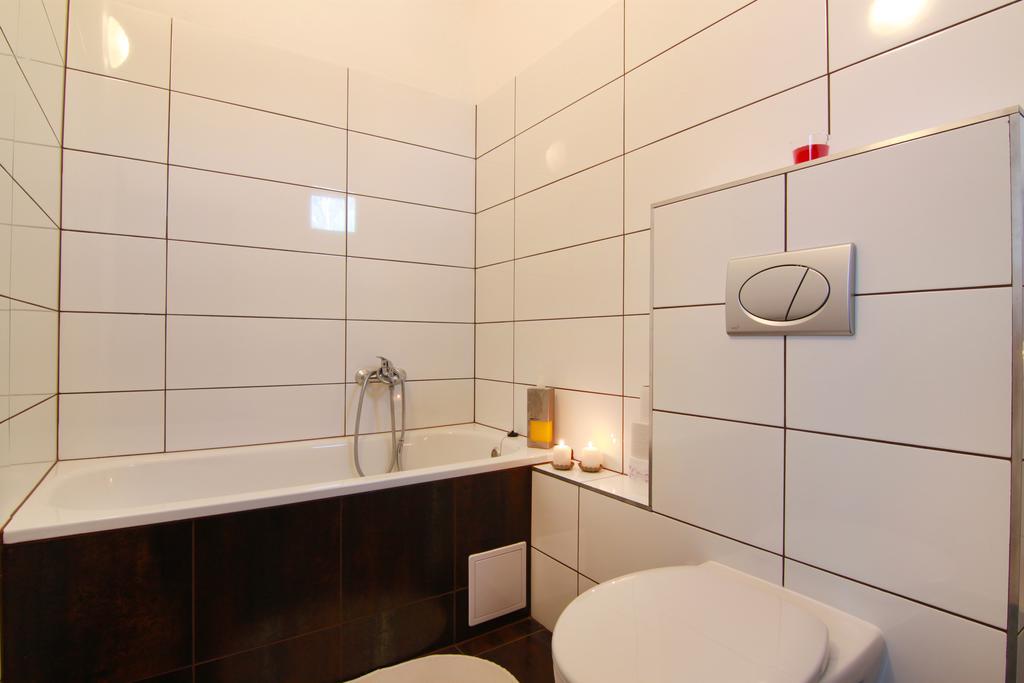 Hotel JBI Wellness Kolín Zimmer foto